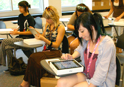 iPad<sup>&reg;</sup> Devices Distributed to New Students